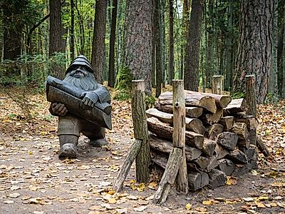 Riga by Private Transfer with a Stop in Tervete Nature Park