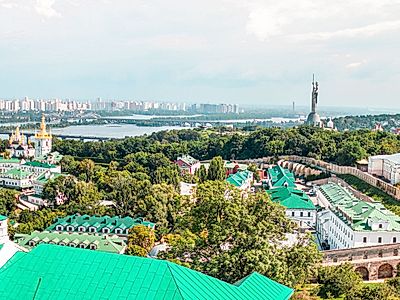 Upgrade to Kyiv By Private Transfer with Stops