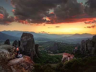 Majestic Meteora Sunset Group Tour