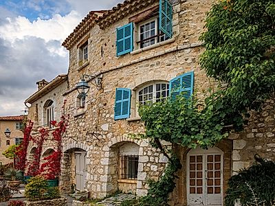 Discovery of Scents, Villages, and French Riviera Culture Full Day Small Group Tour