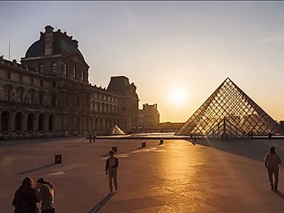 Closing Time at the Louvre Group Tour - Mona Lisa at Her Most Peaceful