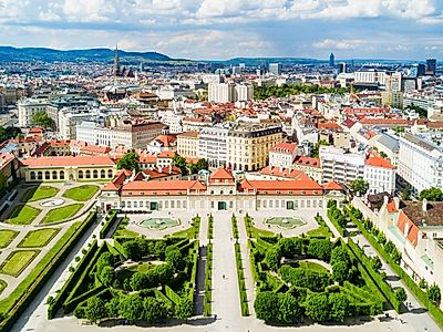 Upgrade to Budapest by Private Transfer with a Stop in Vienna