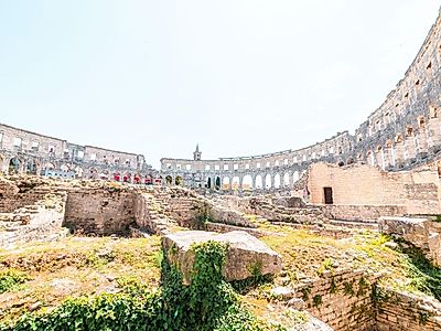 Pula by Private Transfer