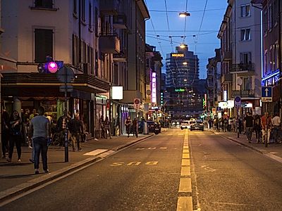 Long Street, Long Night