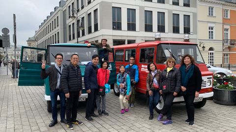 Review by Cesar & Group